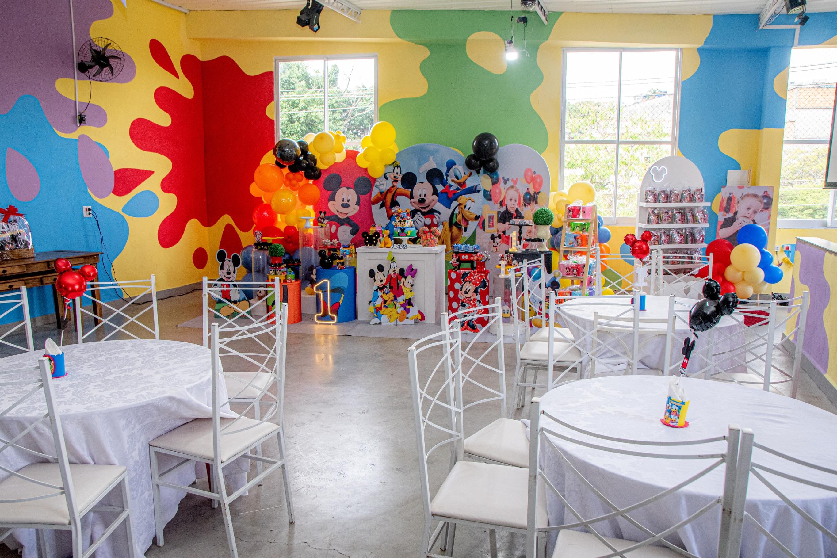Convidados na festa infantil